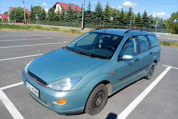 Ogłoszenie - Ford Focus Kombi 1.8 TDDI - 2 300,00 zł