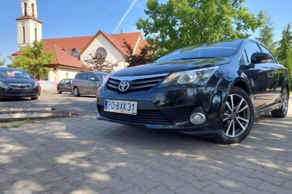 Ogłoszenie - Toyota Avensis III czarny metalik - 49 900,00 zł