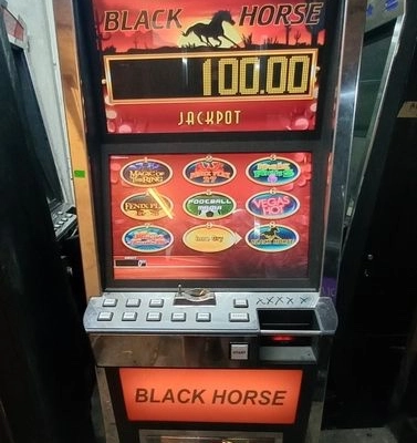 Ogłoszenie - Black horse, automat do gry - 3 500,00 zł