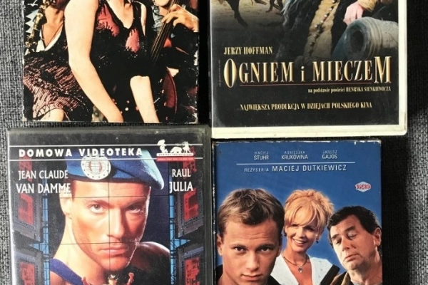 Ogłoszenie - Kasety VHS 4szt.mix - 40,00 zł