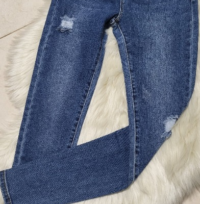 Ogłoszenie - Spodnie jeans - Turek - 63,00 zł