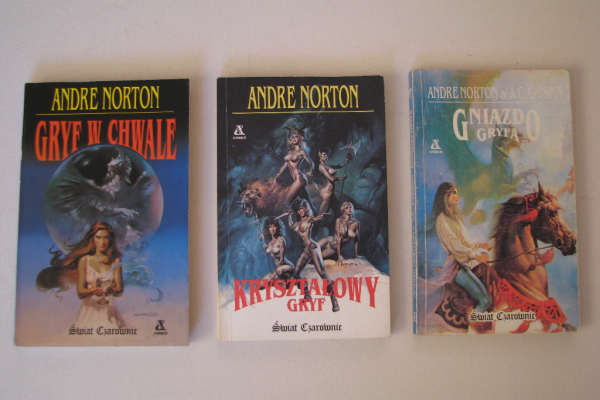 Ogłoszenie - Andre Norton Kryształowy Gryf, Gryf w chwale, Gniazdo Gryfa, Wydanie I - Kraków - 42,00 zł