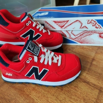 Ogłoszenie - NEW BALANCE 574 " Pique Polo Pack" rozmiar 35 WL574POR - 179,00 zł