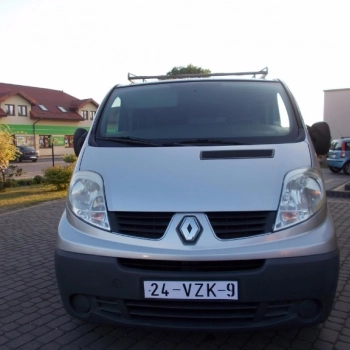 Ogłoszenie - Renault Trafic 2,0 DCI 2009 rok 3 osobowy przebieg 150 tys klima - 30 900,00 zł