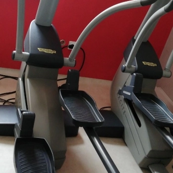 Ogłoszenie - Orbitrek - Technogym EXCITE 500 - eliptyk - 4 500,00 zł