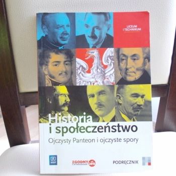 Ogłoszenie - Historia i Społeczeństwo Ojczysty Panteon i Ojczyste Spory podręcznik - 10,00 zł