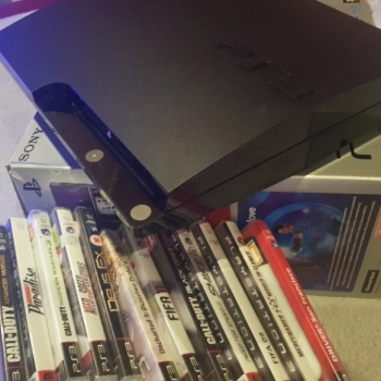 Ogłoszenie - Ps3 slim 320GB + Zestaw topowych Gier! - 359,00 zł