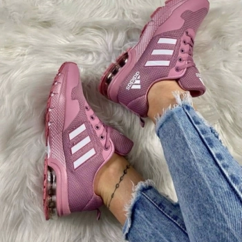 Ogłoszenie - Buty sportowe Adidas - 129,00 zł