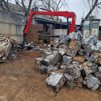 Ogłoszenie - Żuraw HDS stacjonarny z chwytakiem