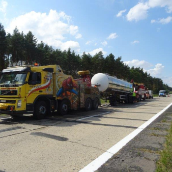 Ogłoszenie - Pomoc Drogowa TIR 24h Zgorzelec tel. +48600812813 - Zgorzelec