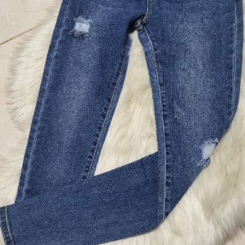 Ogłoszenie - Spodnie jeans - Turek - 63,00 zł