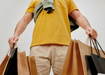 Blog: Jak zmieniły się nasze zakupy w ciągu ostatnich lat – co zniknęło, a co je zastąpiło?