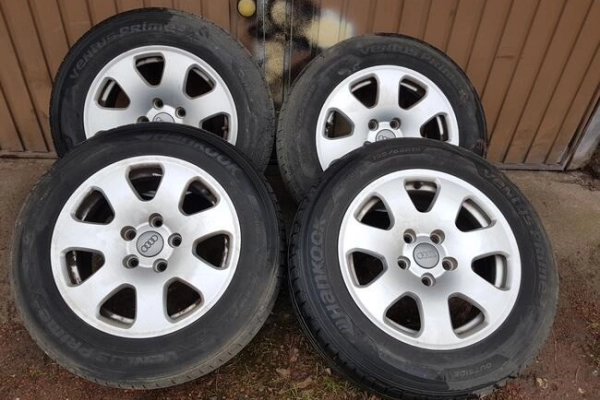 Ogłoszenie - KOŁA LETNIE do AUDI 15” 5x112 ET39 195/65R15 !!! - 250,00 zł