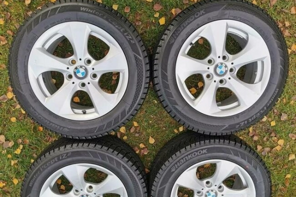 Ogłoszenie - Koła zimowe BMW Seria 3i4 Profil 8,5mm Jak NOWE E90 F30 E46 - 2 450,00 zł