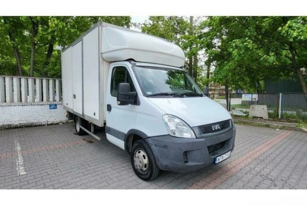 Ogłoszenie - DAILY 35 2.3l 106KM*Na bliźniaku*Winda z homologacją*Klima - 59 900,00 zł