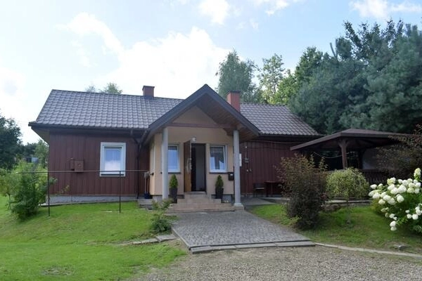 Ogłoszenie - Dom odnowiony i duży plac 1,5 ha w Przysiekach k. Jasła - 365 000,00 zł