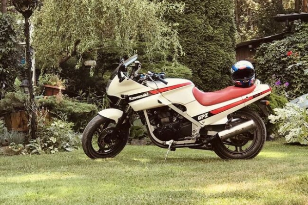 Ogłoszenie - Kawasaki GPZ 500s - 4 500,00 zł