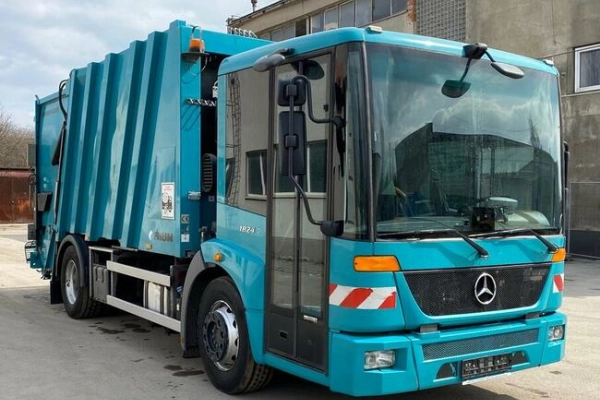 Ogłoszenie - Mercedes Econic śmieciarka dwuosiowa FAUN 18m3 EURO 5 EEV - 115 000,00 zł