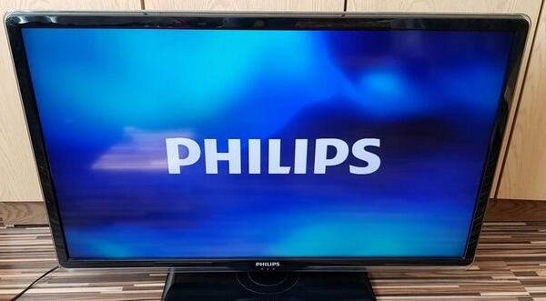 Ogłoszenie - TV Philips 42PFL8404H12 - 500,00 zł