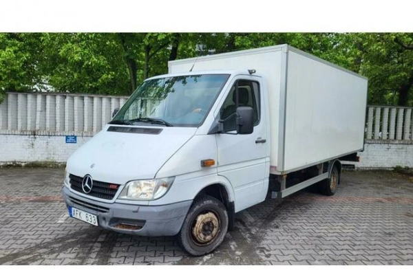 Ogłoszenie - 416Cdi 2.7CDI 156KM 4,600kg*Automat*Winda*Klimatyzacja - 31 900,00 zł