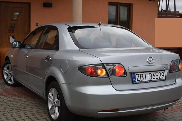 Ogłoszenie - 1,8 benz. SEDAN KSENON LED BOSE KLIMATR.TEMPOM.ALU - 13 990,00 zł