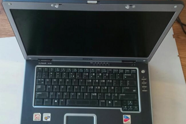 Ogłoszenie - Sprawny Laptop - 160,00 zł