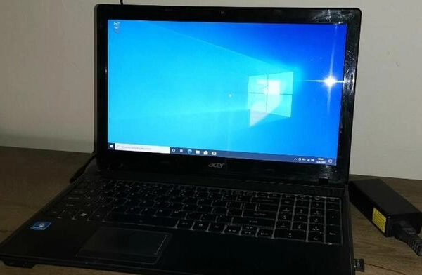 Ogłoszenie - Sprawny Laptop Acer Aspire 5749Z HDMI SSD Kamera i WIFI - 600,00 zł