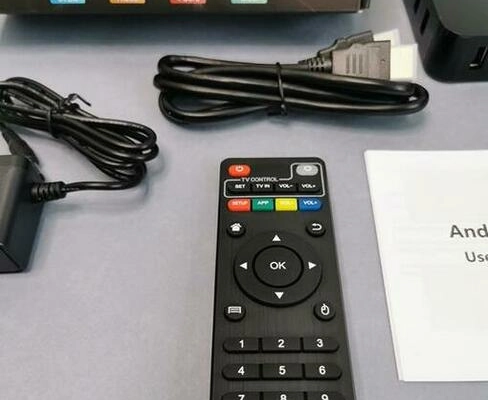 Ogłoszenie - Nowe Przystawki Smart box mx pro smart tv - 150,00 zł