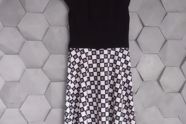 Ogłoszenie - Sukienka Chanel 164 cm - 50,00 zł