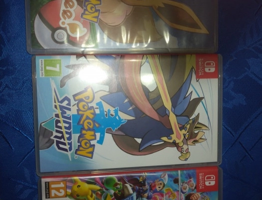 Ogłoszenie - Nintendo turkusowe plus gry - 750,00 zł