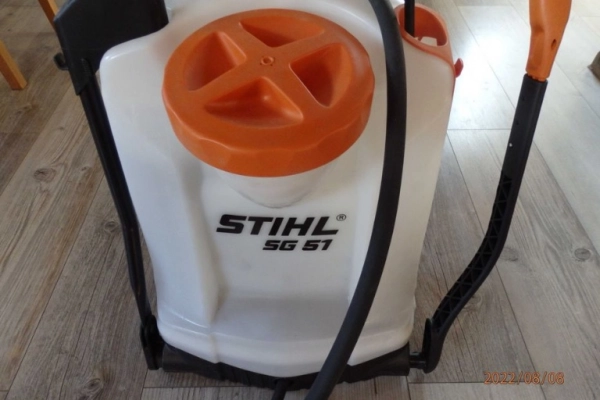 Ogłoszenie - Opryskiwacz plecakowy STIHL SG 51 - 390,00 zł