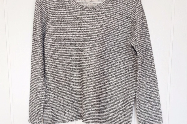 Ogłoszenie - Bluza Zara M 38 biało czarna biel czerń melanż szara boucle - 30,00 zł