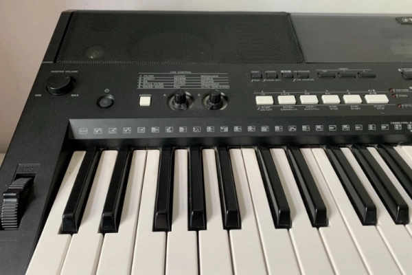 Ogłoszenie - Yamaha PSR E 433 keyboard - 750,00 zł