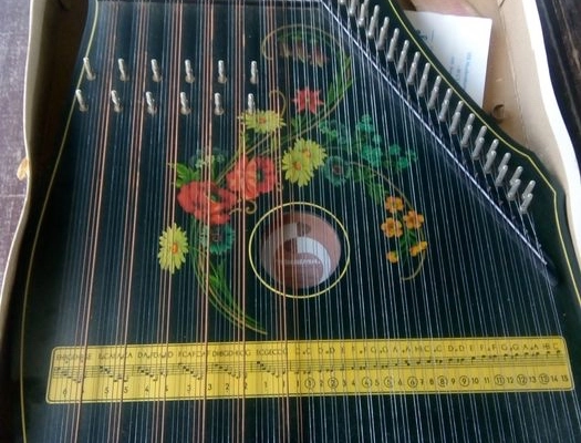 Ogłoszenie - Instrument cytra,harfa - 200,00 zł