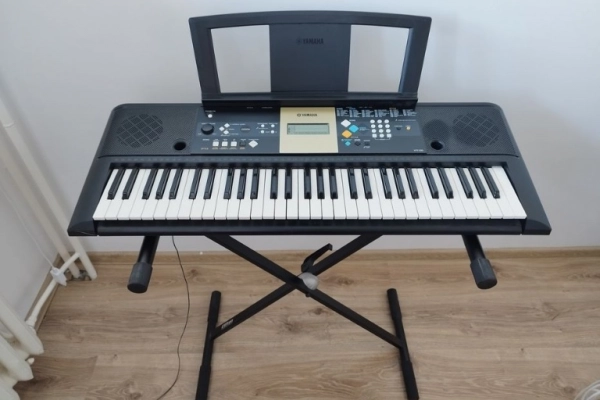 Ogłoszenie - Keyboard Yamaha YPT-220 - 400,00 zł