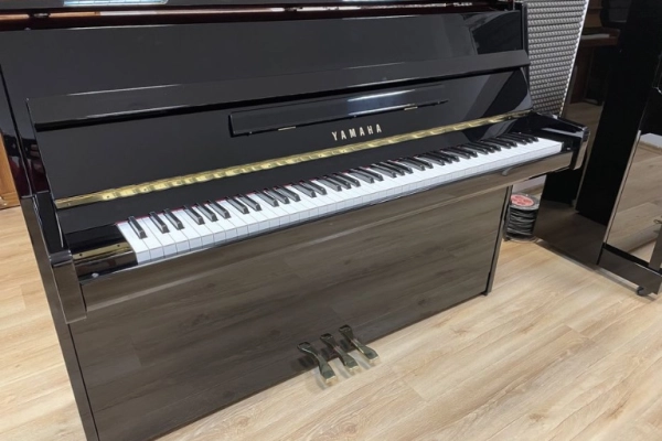 Ogłoszenie - Pianino Yamaha B1 - 13 900,00 zł