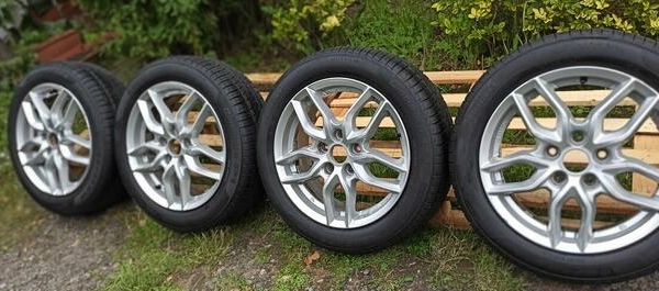 Ogłoszenie - Felgi Koła Aluminiowe 195/55/R16 PIRELLI 7mm 5x112 AUDI SEAT - 999,00 zł