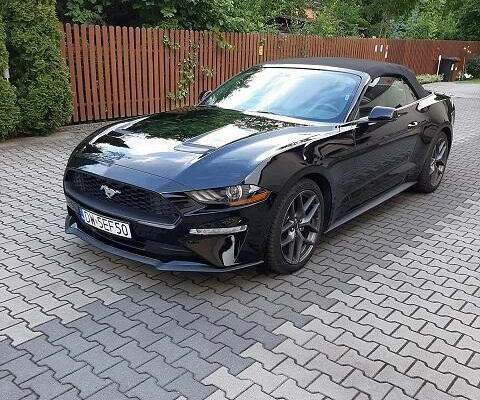 Ogłoszenie - Mustang Kabriolet, czarny, poj. 2300 cm / 300 KM, zadbany - 129 900,00 zł