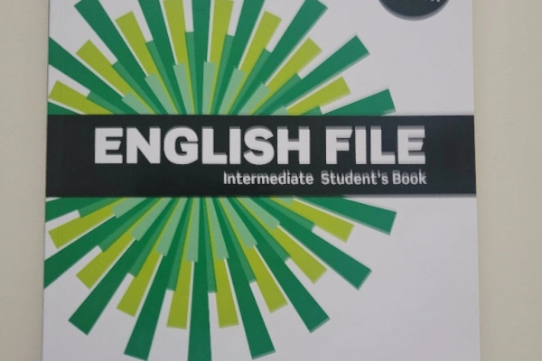 Ogłoszenie - English File Intermediate Student's Book - 60,00 zł