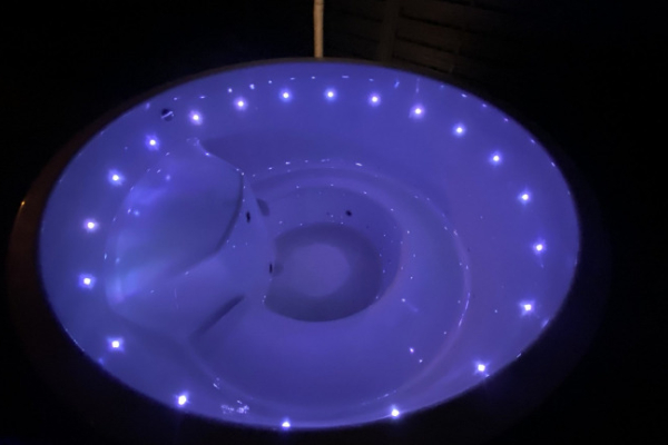 Ogłoszenie - Balia ogrodowa Bania Whirpool goraca beczka SPA Ø2,25m LED 12 Jacuzzi Dysz - Śląskie - 14 999,00 zł