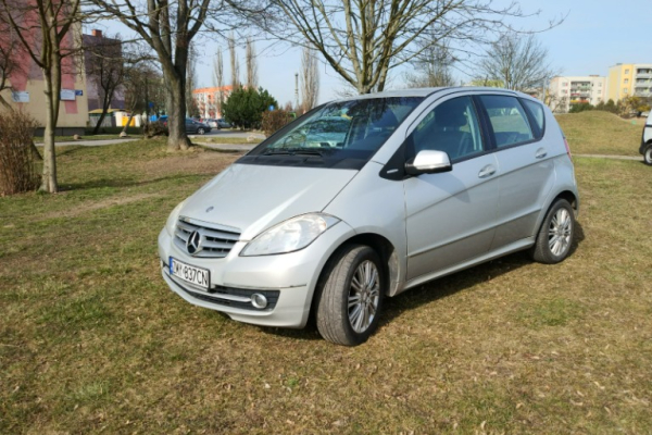 Ogłoszenie - Mercedes A/ 2009r/ 2,0TDI/ 109 KM/ 250 tys./ 5 drzwi/ półskóry/ tempomat - Zachodniopomorskie - 13 300,00 zł