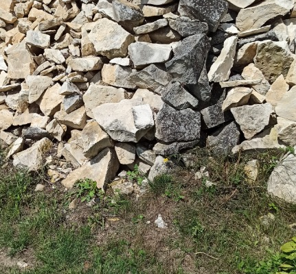 Ogłoszenie - Kamień wapienny 25 m3 350 zł m3 - Częstochowa - 350,00 zł