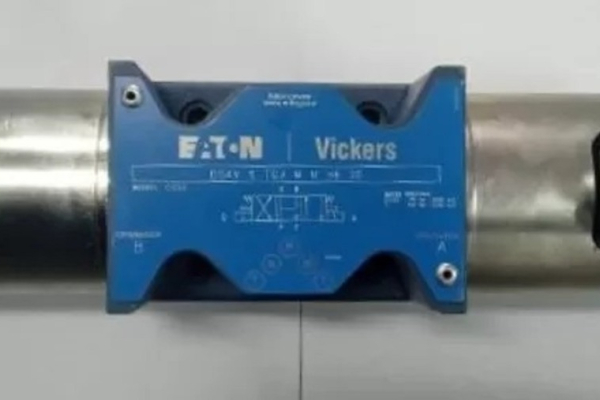 Ogłoszenie - Zawory hydrauliczne Vickers DG4V5 różne rodzaje oryginalne - Namysłów