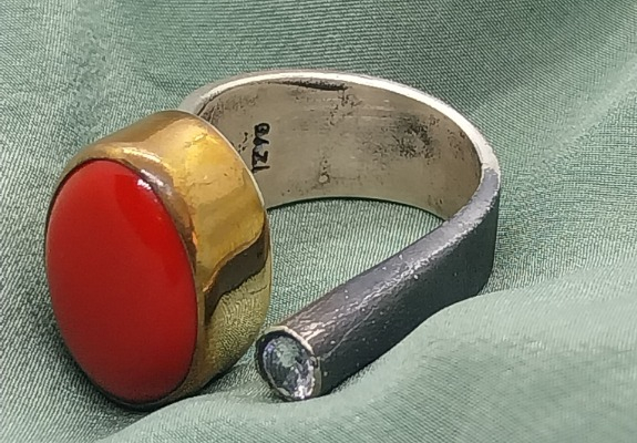 Ogłoszenie - Piękny pierścionek z koralem hand made srebro 925 - 290,00 zł