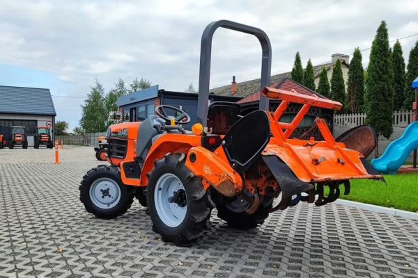 Ogłoszenie - KUBOTA GB 140 4X4 14KM z Glebogryzarka - Pruszków - 26 600,00 zł