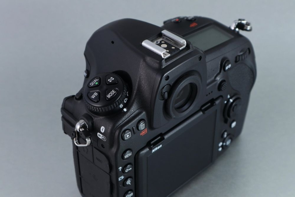 Ogłoszenie - Nikon D850 w oryginalnym opakowaniu - Hiszpania - 3 200,00 zł