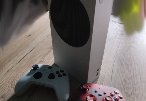 Ogłoszenie - Konsola Xbox Series S 512GB - Rzeszów - 850,00 zł