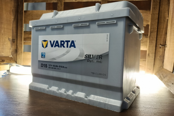 Ogłoszenie - Akumulator VARTA Silver Dynamic D15 63Ah 610A EN - Bemowo - 360,00 zł