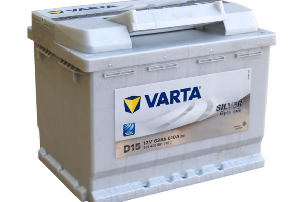 Ogłoszenie - Akumulator VARTA Silver Dynamic D15 63Ah 610A EN - Targówek - 360,00 zł