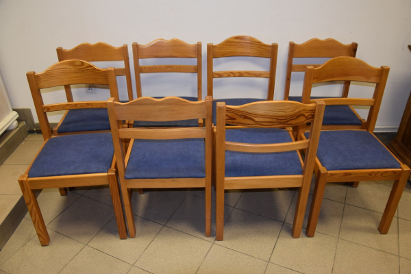 Ogłoszenie - krzesła sosnowe 6 sztuk - super stan - Olsztyn - 100,00 zł